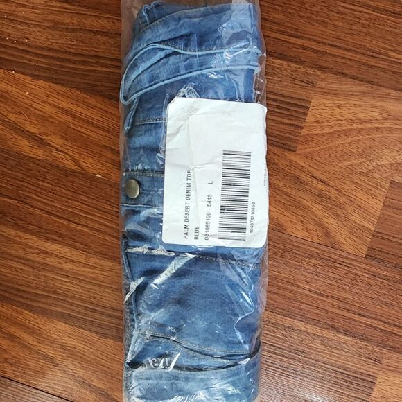 Free People Palm Desert Demin Crop Top Large NWT - Picture 9 of 10